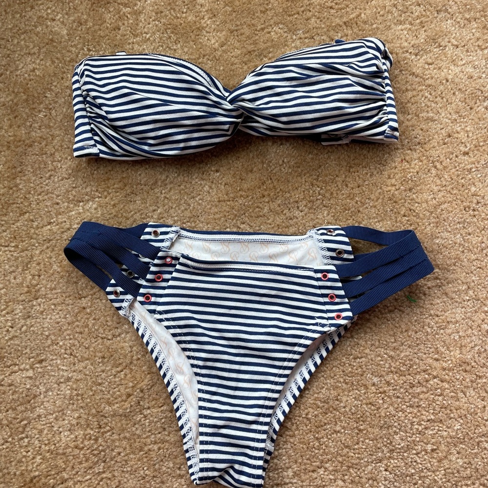 Bikini